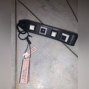 NEW VICTORIAS SECRET WRISTLET STRAP/ KEY CHAIN